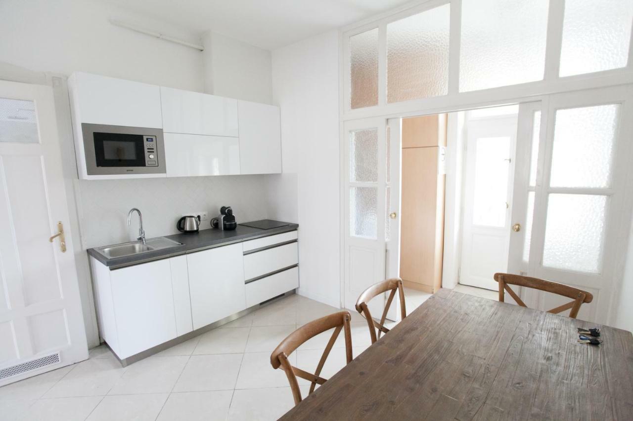 Chic & Charm Apartment Budapeşte Dış mekan fotoğraf