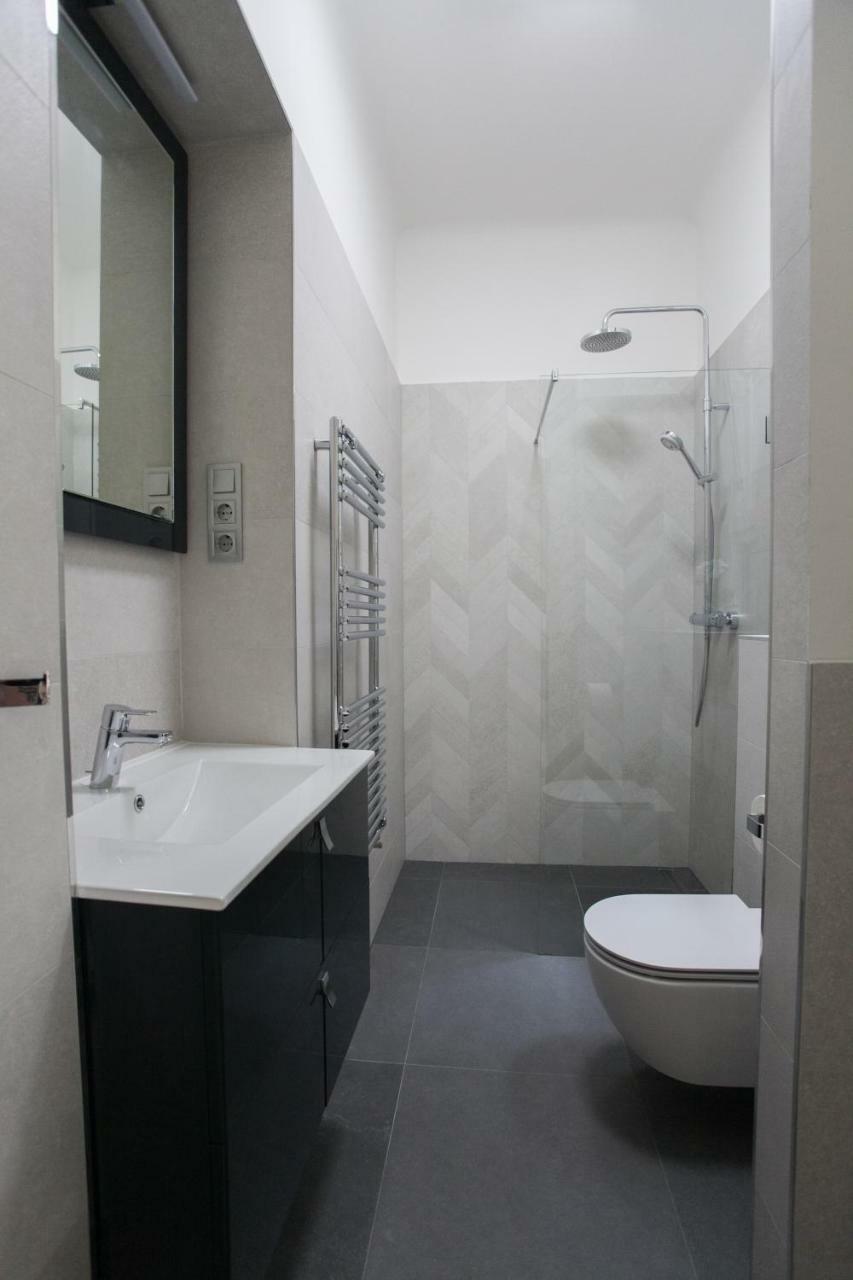 Chic & Charm Apartment Budapeşte Dış mekan fotoğraf